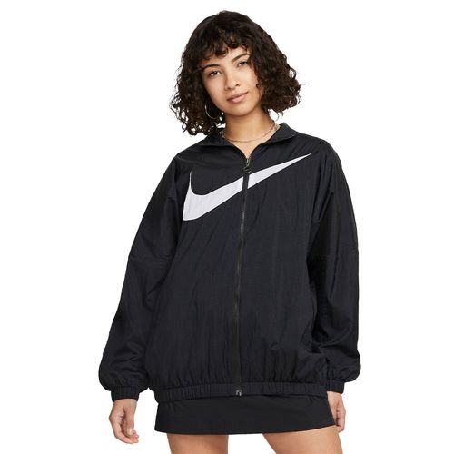 CAMPERA NIKE ESSENTIAL DE MUJER