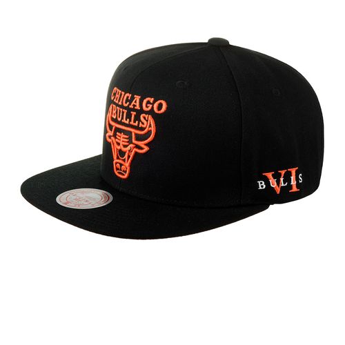 GORRA MITCHELL & NESS CHICAGO BULLS CORE VI HOMBRE