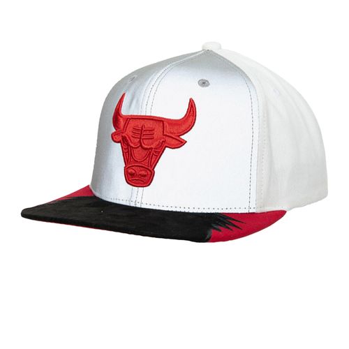 GORRA MITCHELL & NESS CHICAGO BULLS DAY 5 HOMBRE