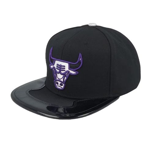 GORRA MITCHELL & NESS CHICAGO BULLS DAY 11 HOMBRE